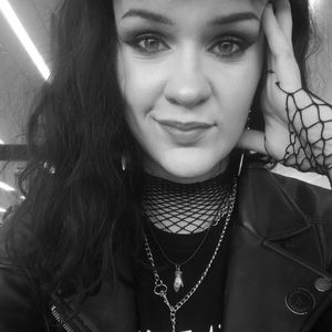 Meet your Posher, Hailey